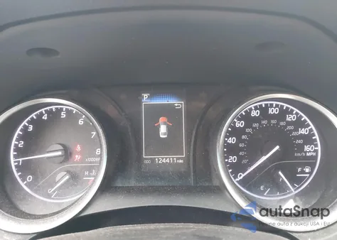 2018 Toyota Camry Le z USA, uszkodzony, nr VIN JTNB11HK5J3011749